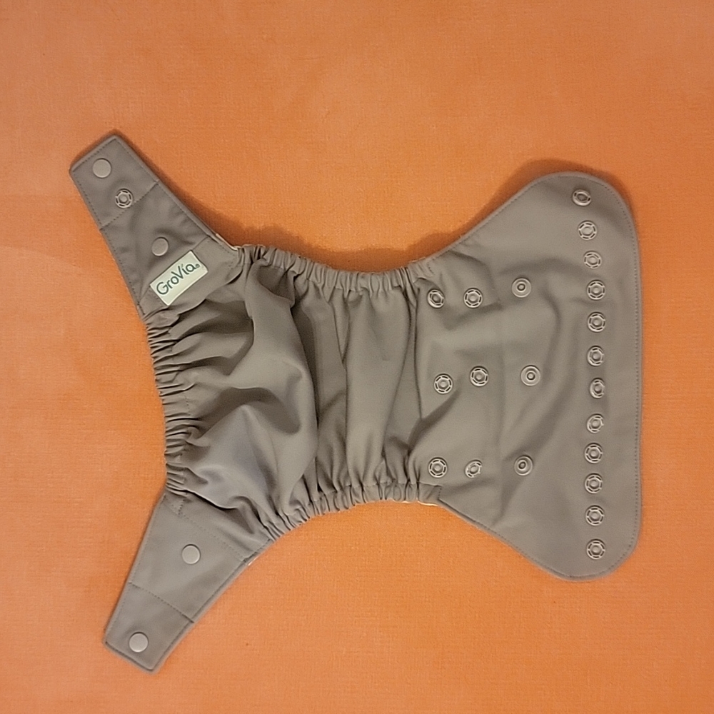 Grovia hybrid shell cloth diaper